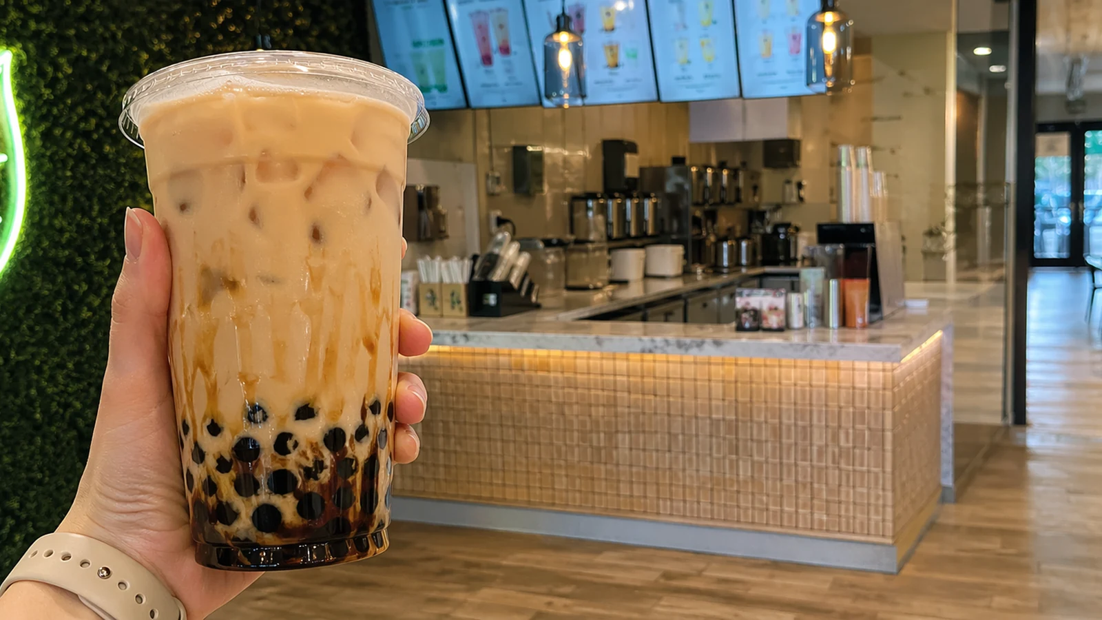 Tea Snow Lounge business photo
